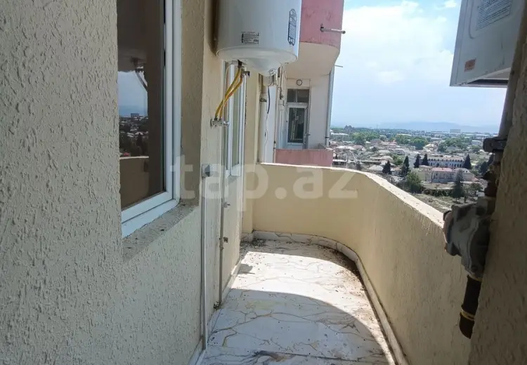 3 otaqlı mənzil , Gəncə