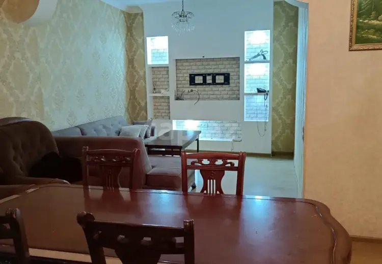 4 otaqlı mənzil , Gəncə