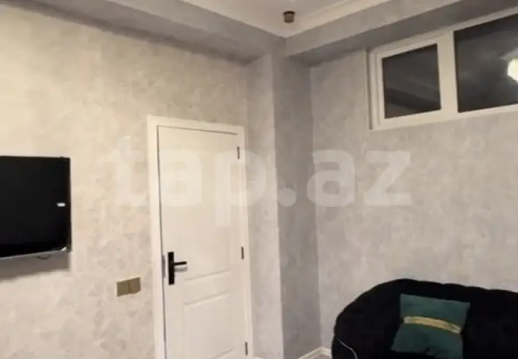 3 otaqlı mənzil , Bakı