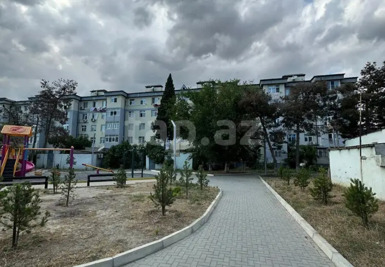 3 otaqlı mənzil , Bakı