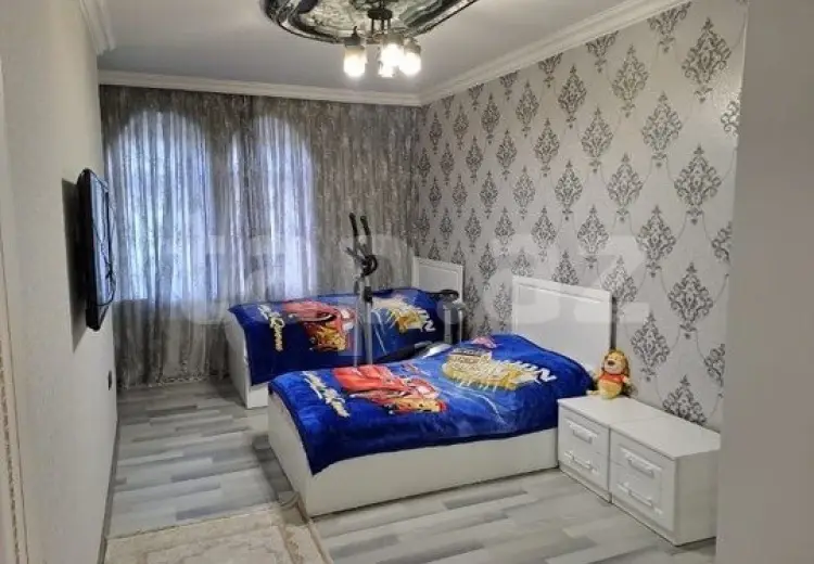 5 otaqlı mənzil , Xırdalan