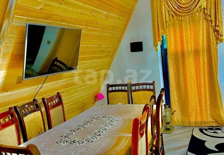 3 otaqlı mənzil , Quba