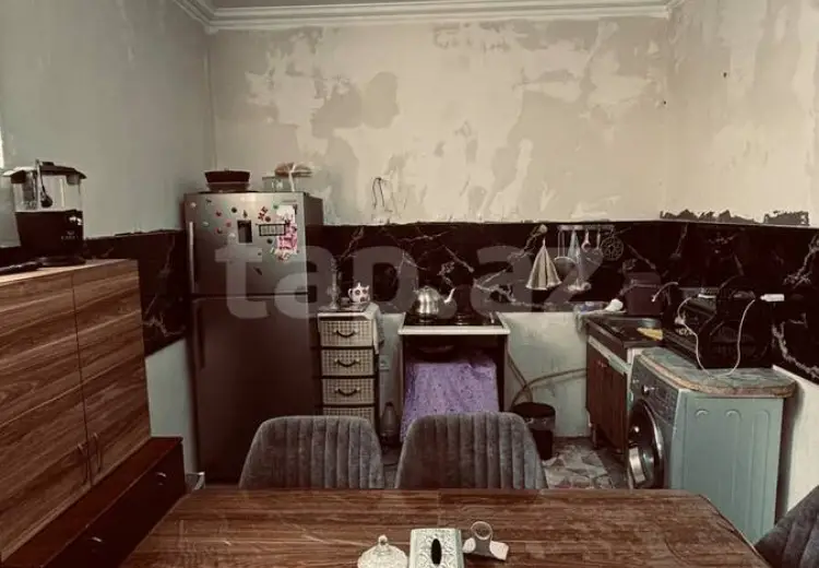 4 otaqlı mənzil , Bakı