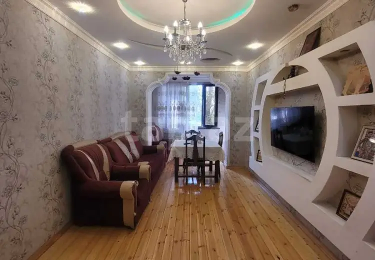 5 otaqlı mənzil , Gəncə