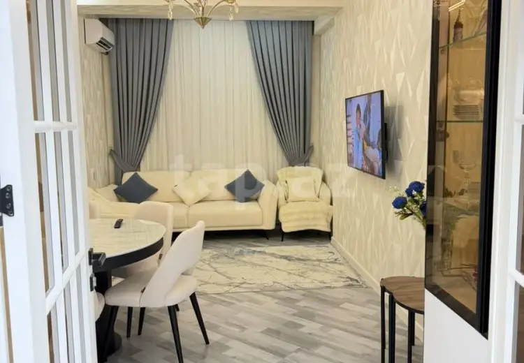 3 otaqlı mənzil , Bakı