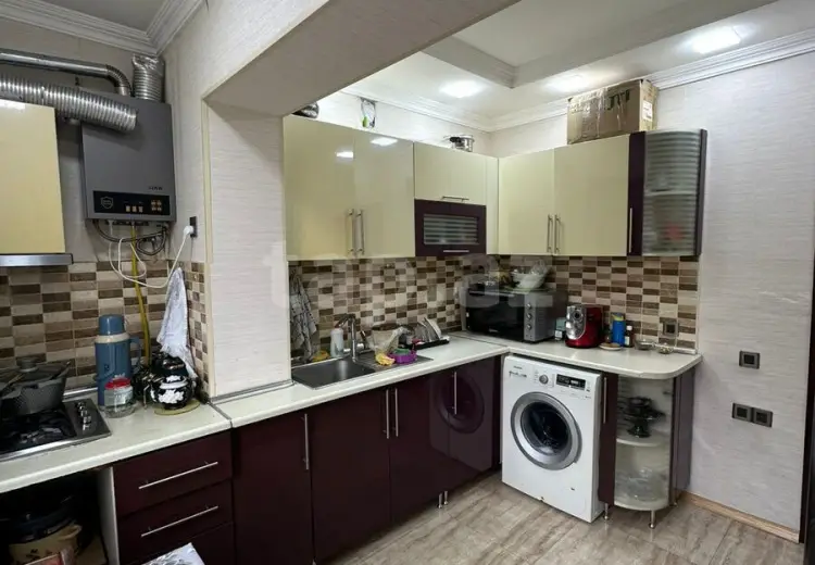 3 otaqlı mənzil , Bakı
