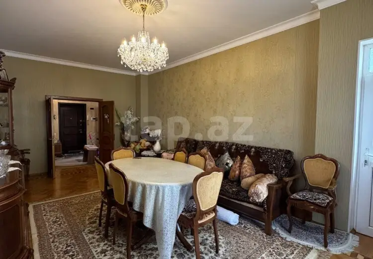 3 otaqlı mənzil , Bakı