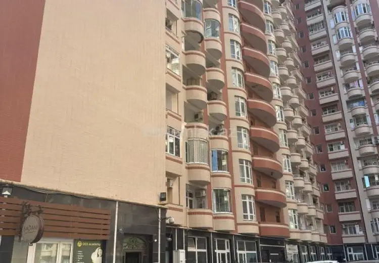 3 otaqlı mənzil Satılır, Badamdar qəs., Səbail, Bakı