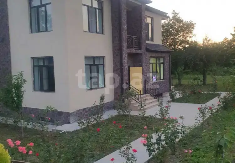 5 otaqlı mənzil , Şamaxı