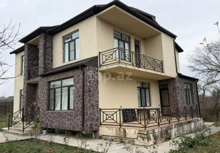 5 otaqlı mənzil , Şamaxı