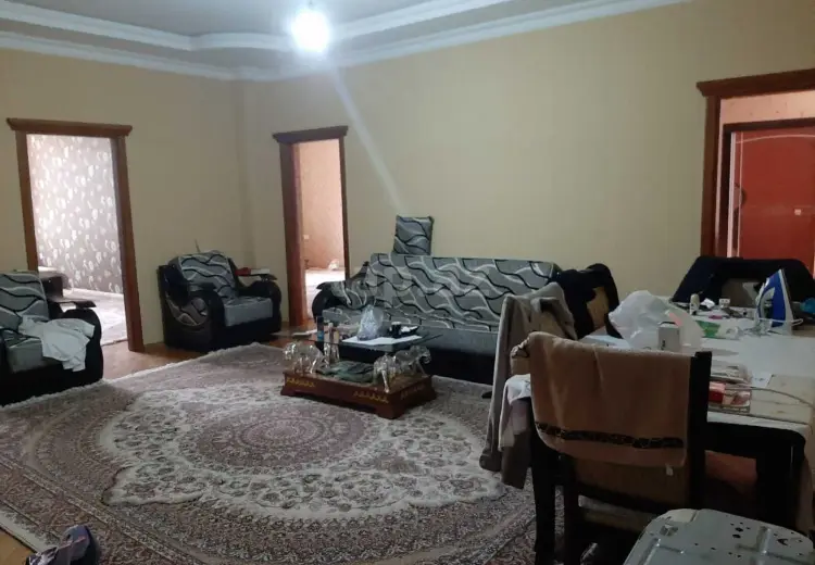 4 otaqlı mənzil , Bakı