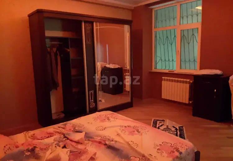 4 otaqlı mənzil , Bakı