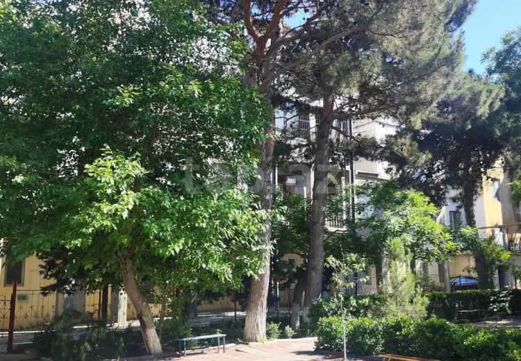 3 otaqlı mənzil , Bakı