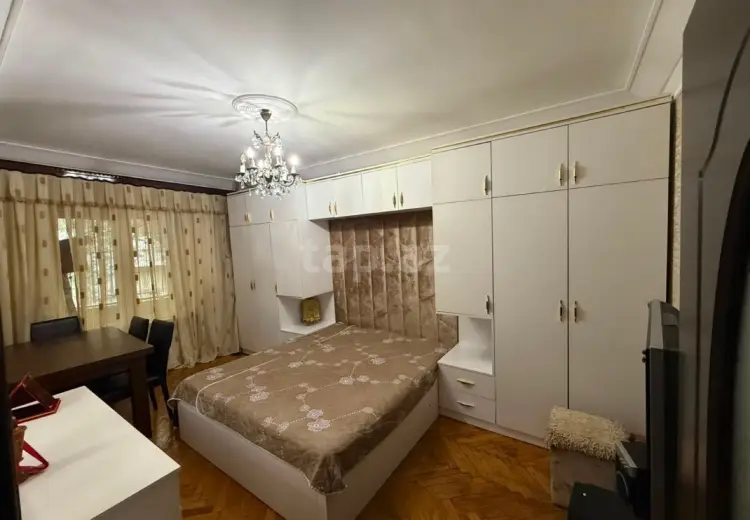 4 otaqlı mənzil , Bakı