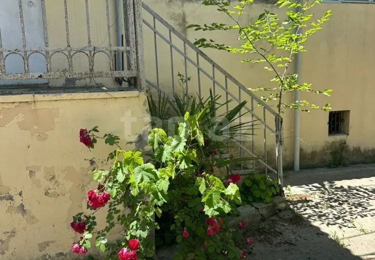 4 otaqlı mənzil , Bakı