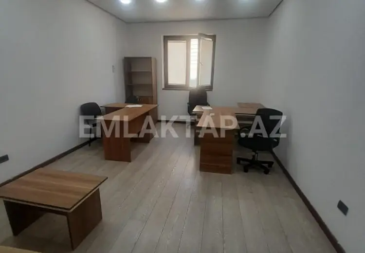 30 m² Obyekt / Ofis Kirayə (aylıq), Nərimanov, Bakı