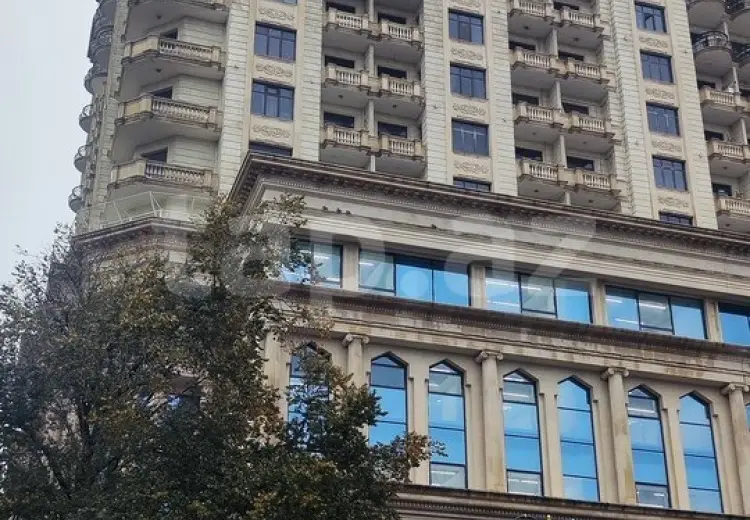 3 otaqlı mənzil , Bakı