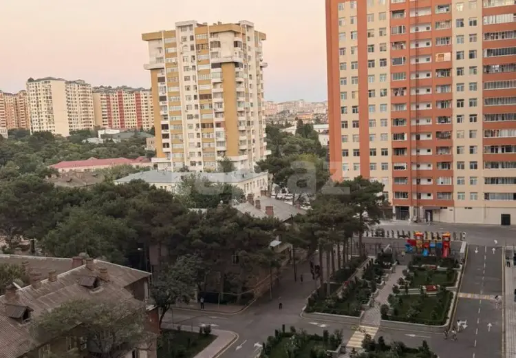 3 otaqlı mənzil , Bakı