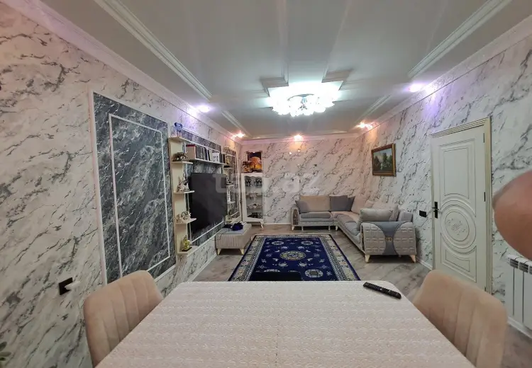4 otaqlı mənzil , Bakı