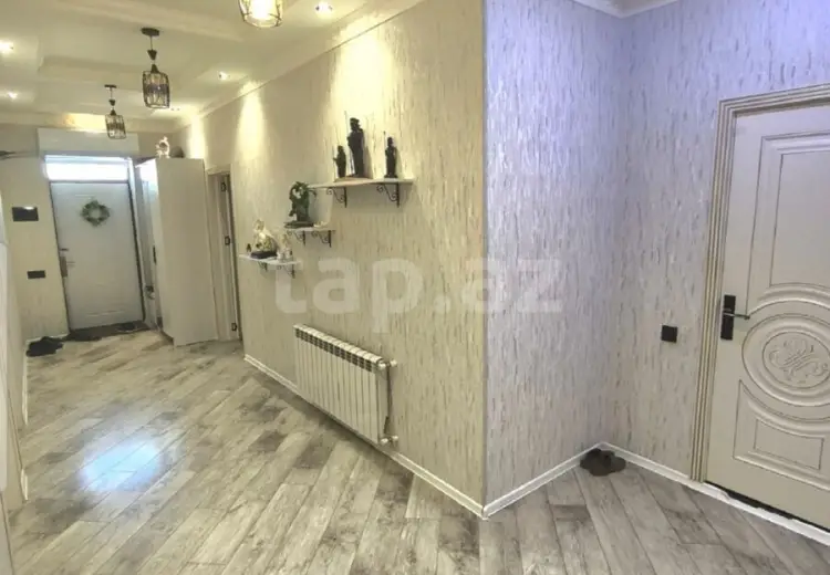 4 otaqlı mənzil , Bakı