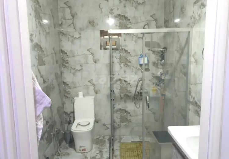 4 otaqlı mənzil , Bakı