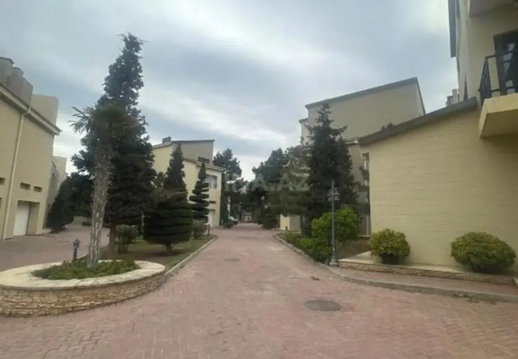 3 otaqlı mənzil Satılır, Şıxov qəs., Səbail, Bakı