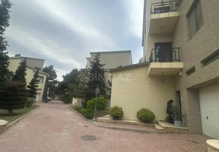 3 otaqlı mənzil Satılır, Şıxov qəs., Səbail, Bakı