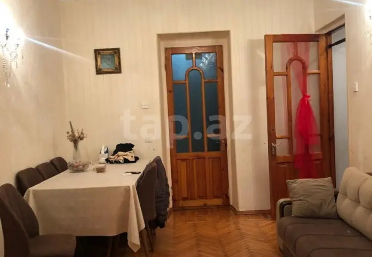 3 otaqlı mənzil , Bakı
