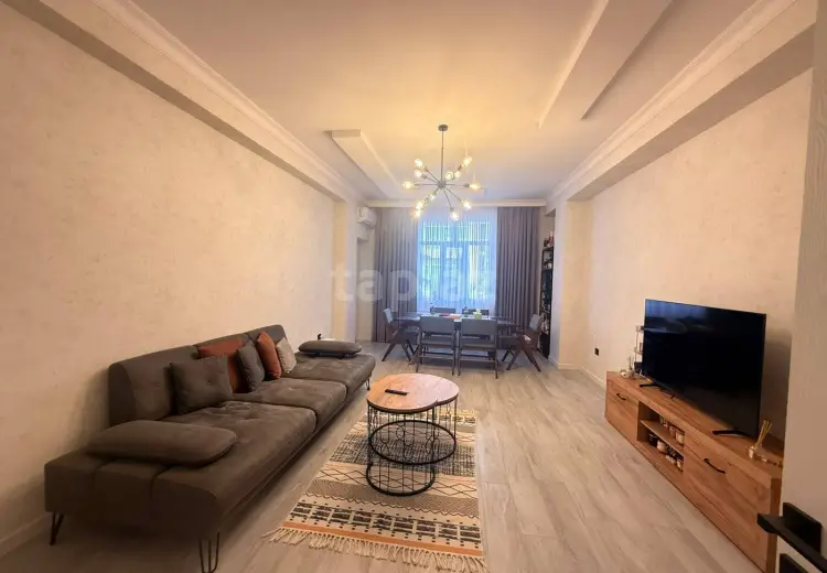 3 otaqlı mənzil , Bakı