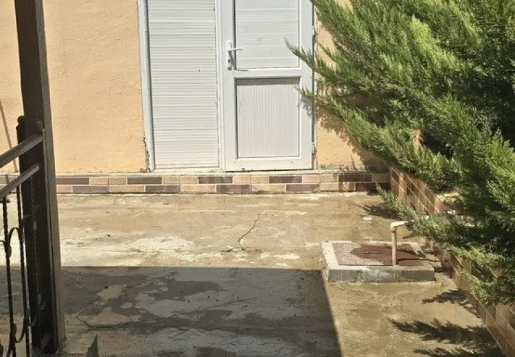 500 m² Obyekt / Ofis Satılır, Ələt qəs., Qaradağ, Bakı