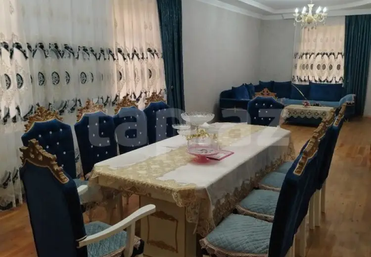 8 otaqlı mənzil , Sumqayıt