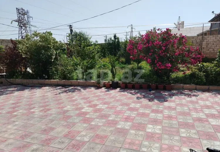 8 otaqlı mənzil , Sumqayıt