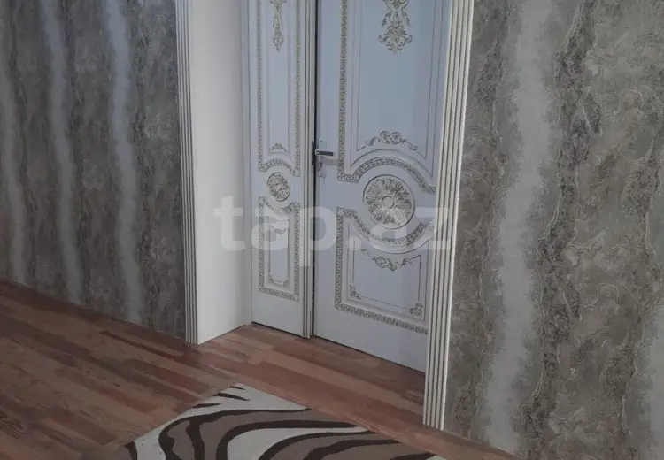 8 otaqlı mənzil , Sumqayıt