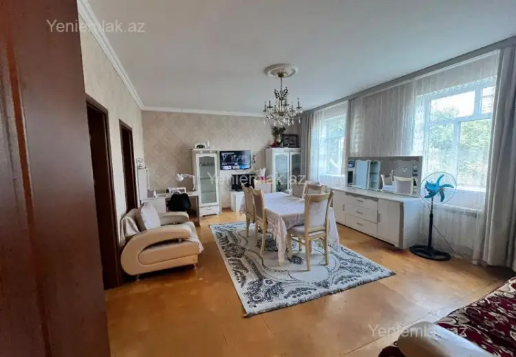 4 otaqlı mənzil Satılır, Qəbələ