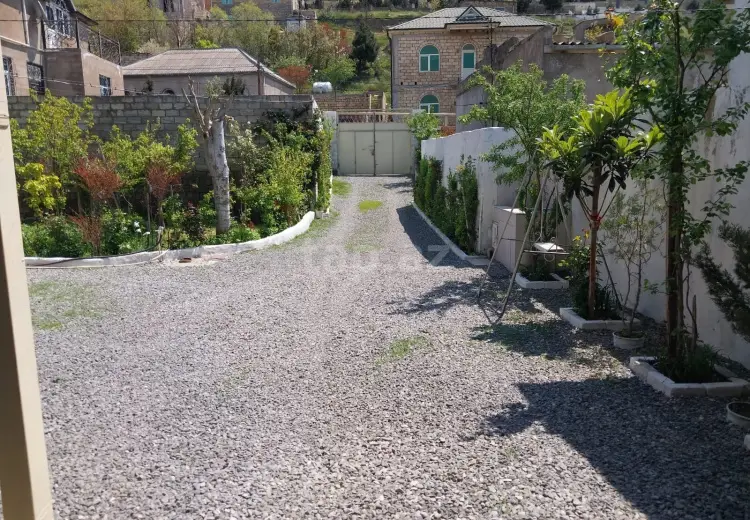 6 otaqlı mənzil , Badamdar qəs., Səbail, Bakı