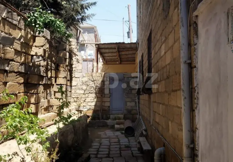 6 otaqlı mənzil , Badamdar qəs., Səbail, Bakı