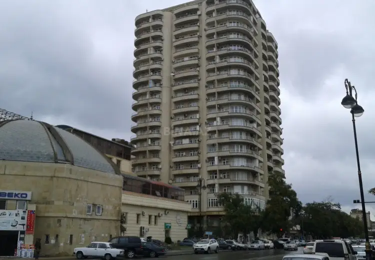 4 otaqlı mənzil Satılır, Nərimanov, Bakı