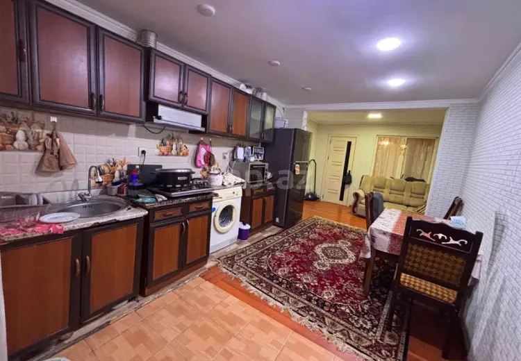 3 otaqlı mənzil , Bakı