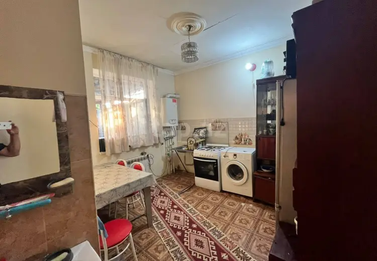 4 otaqlı mənzil , Qəbələ