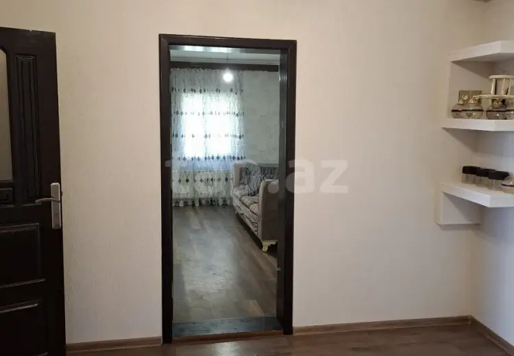 3 otaqlı mənzil , Səbail, Bakı