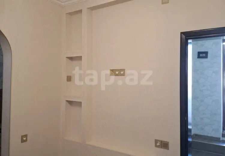 3 otaqlı mənzil , Səbail, Bakı