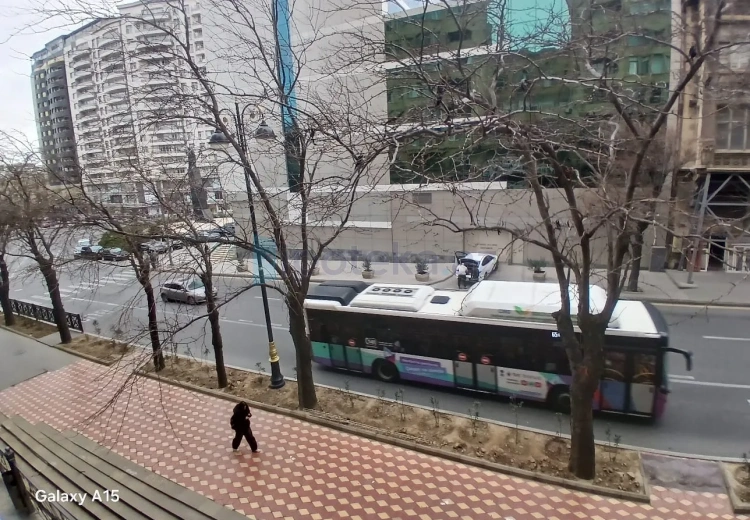 40 m² Obyekt / Ofis Satılır, Yeni Yasamal qəs., Yasamal, Bakı