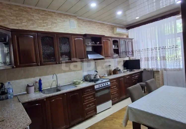 2 otaqlı mənzil , Bakı