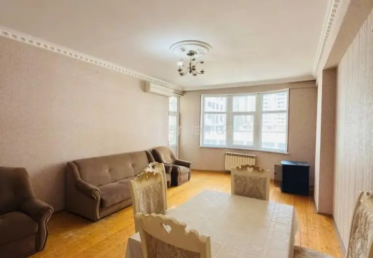 3 otaqlı mənzil Satılır, 8-ci kilometr, Nizami, Bakı