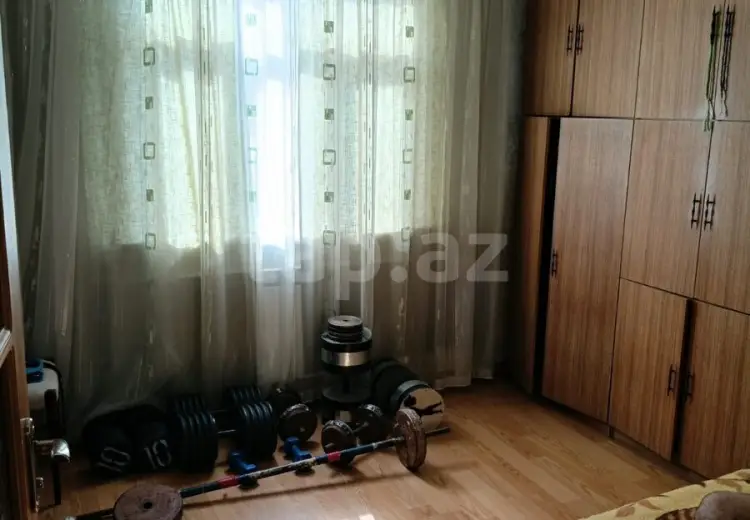 5 otaqlı mənzil , Bakı