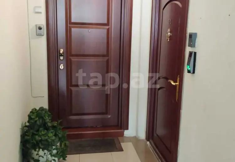 4 otaqlı mənzil , Bakı
