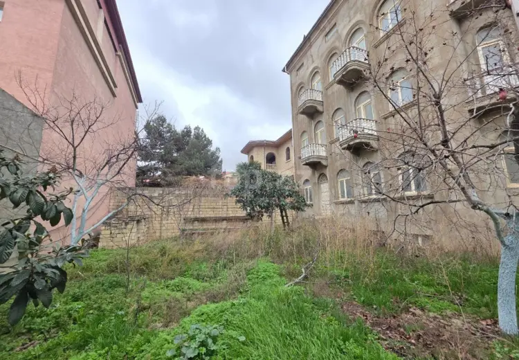 10 otaqlı mənzil , Bakı