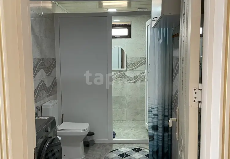7 otaqlı mənzil , Bakı