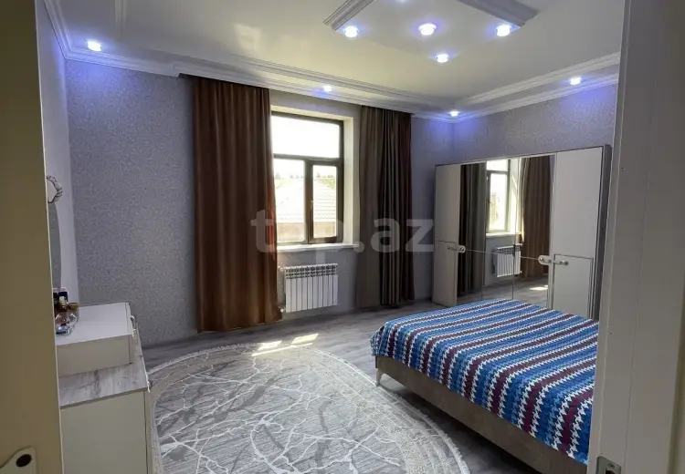 7 otaqlı mənzil , Bakı