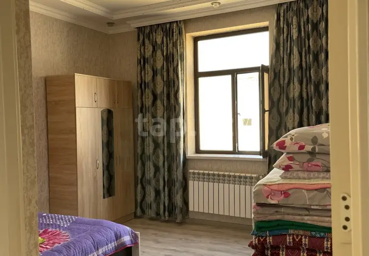 7 otaqlı mənzil , Bakı